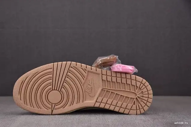 Rep Low OG 1 Scott x SP DM7866-106 Travis AJ 0327